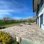 Bed & Breakfast Domaine En Trembley 3*