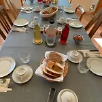 Domaine En Trembley Bed & Breakfast