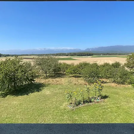 Domaine En Trembley Bed and breakfast Commugny
