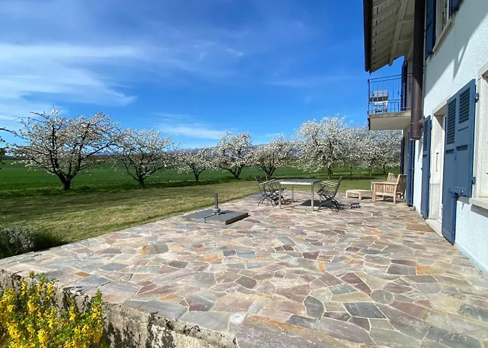 Alojamento de Acomodação e Pequeno-almoço Domaine En Trembley 3*